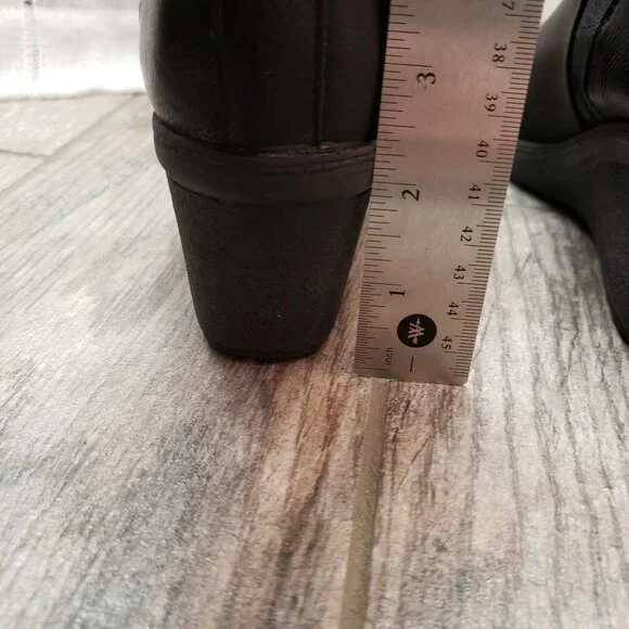 SALE Muk Luks Oxford wedge ankle booties 6.5 black - Picture 7 of 13